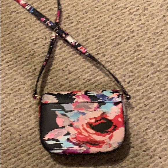 Kate Spade Crossbody - Picture 2 of 5